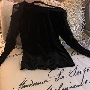 Ladies Black velvet and lace top